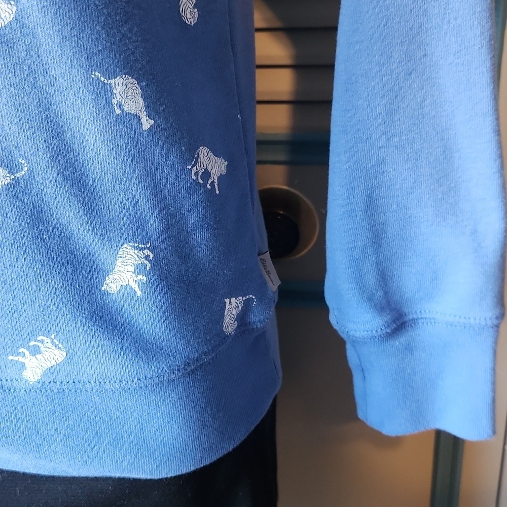 Eddie Bauer Blue Tiger Print Sweatshirt - Picture 9 of 13
